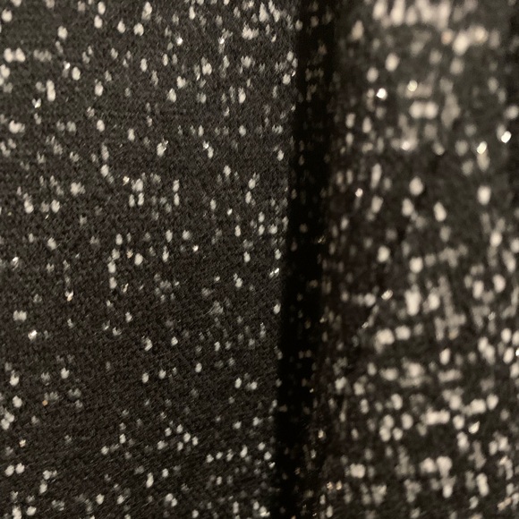 Melanie Lynne - Cute Sparkly Jacket - Picture 4 of 4